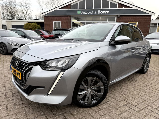 Peugeot e-208 - SOH 92.1%, EV Allure Pack 50 kWh 38126km, Camera, App Connect