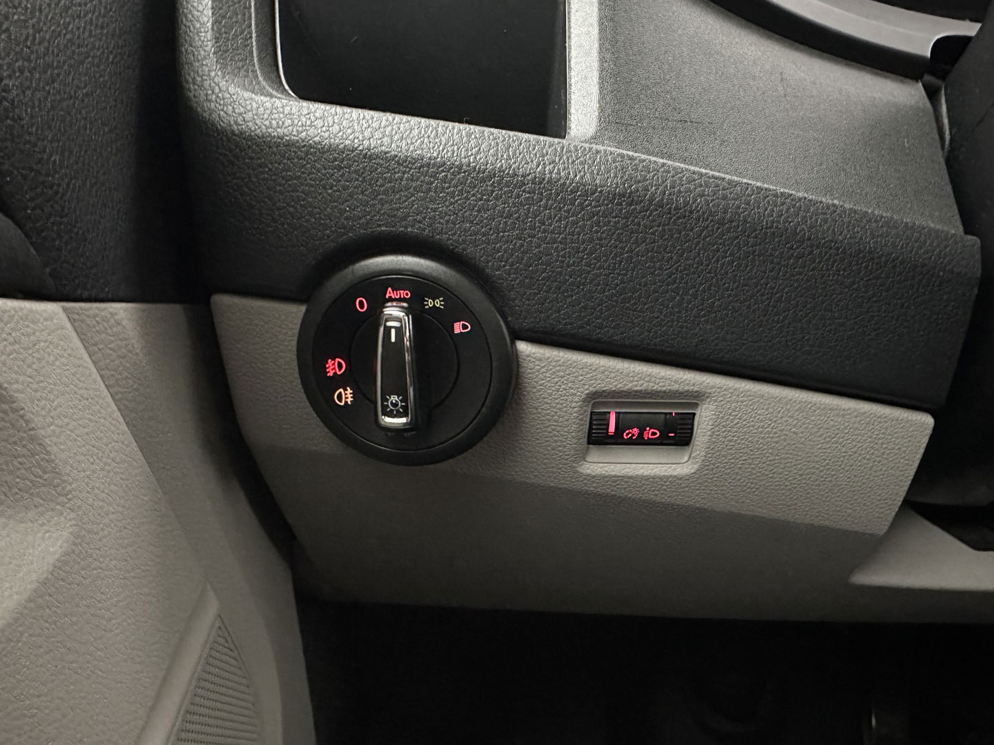 Volkswagen Transporter 2.0 TDI L1H2 Comfortline *NAVI-FULLMAP | AIRCO | CRUISE | CAMERA | COMFORT-SEATS | PDC | TOWBAR*