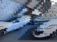 Renault Mégane Estate - 1.4 TCe Bose Schuifdak Cruise Navi Sportvelg Trekhaak Keyless