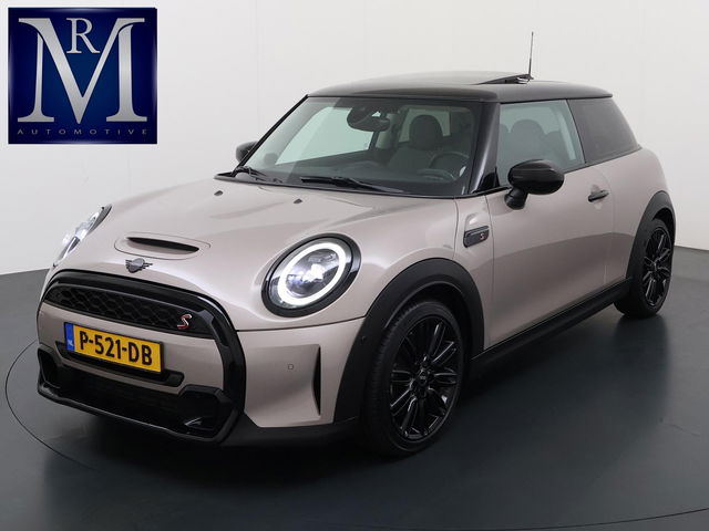 MINI Cooper S - Mini 2.0 Yours 178pk Facelift! | Stuur- & stoelverwarming | Camera | Panoramadak | Adaptive Cruise Control | Harman & Kardon | Dealer onderhouden
