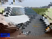 Volkswagen Caddy - Maxi Benzine 100pk + Airco | Navi| ZGOH