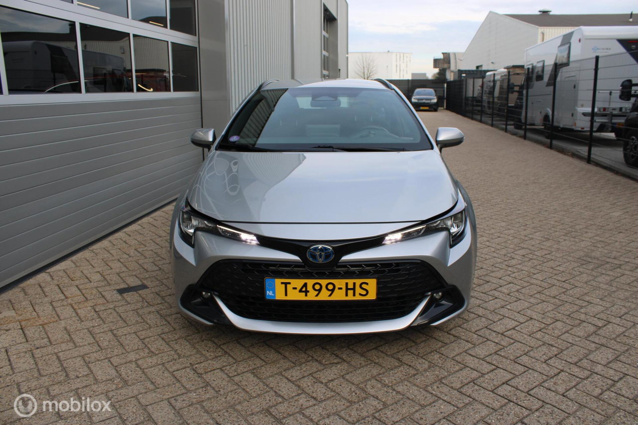 Toyota Corolla Touring Sports