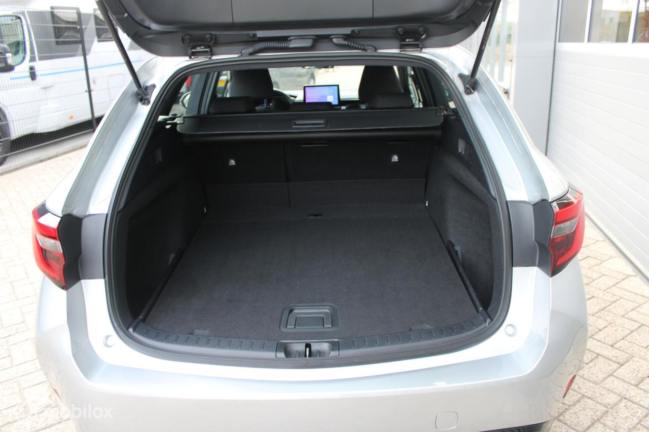 Toyota Corolla Touring Sports