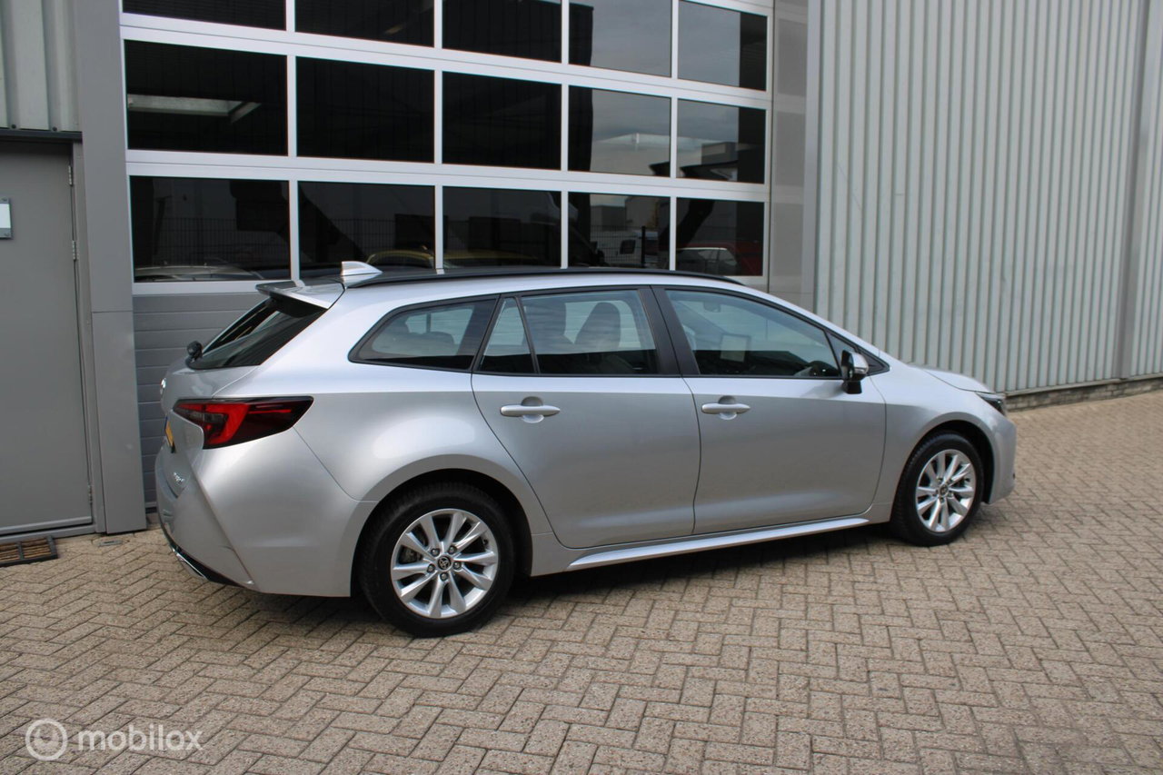 Toyota Corolla Touring Sports