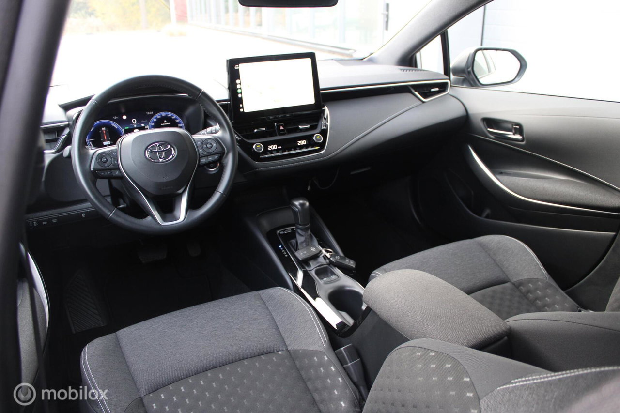 Toyota Corolla Touring Sports