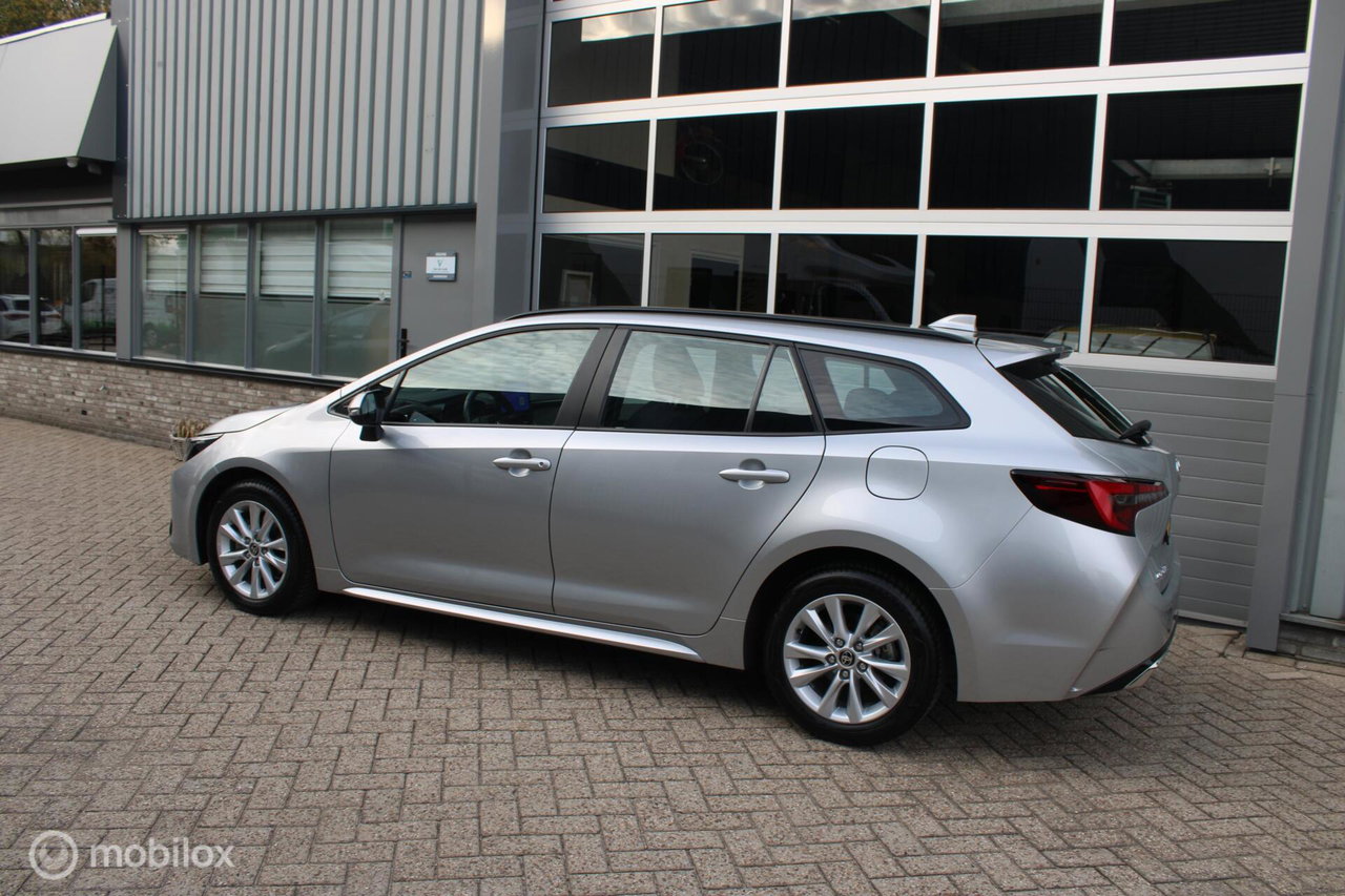 Toyota Corolla Touring Sports