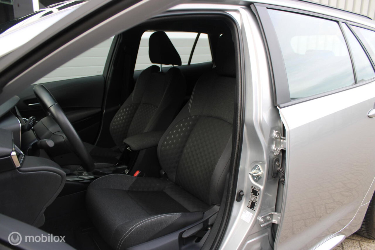 Toyota Corolla Touring Sports