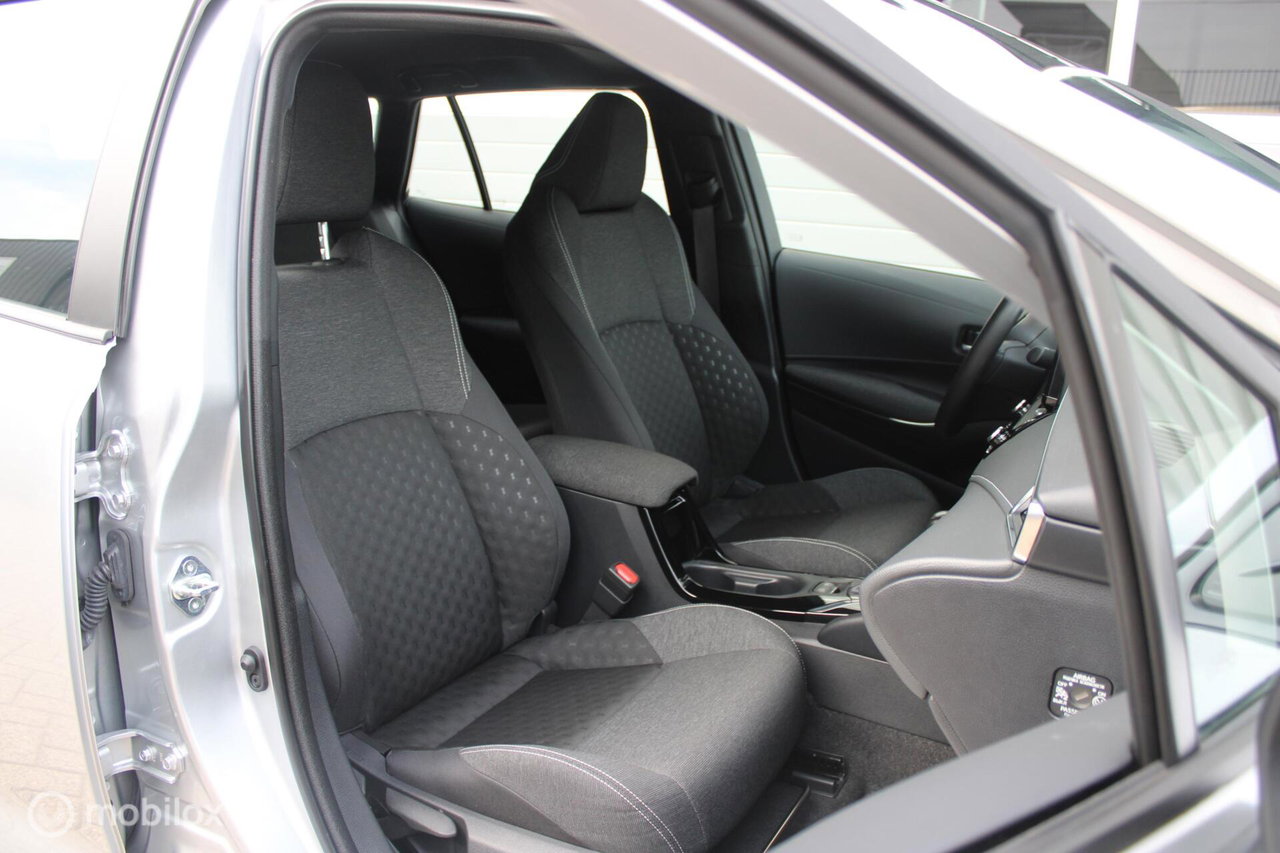 Toyota Corolla Touring Sports