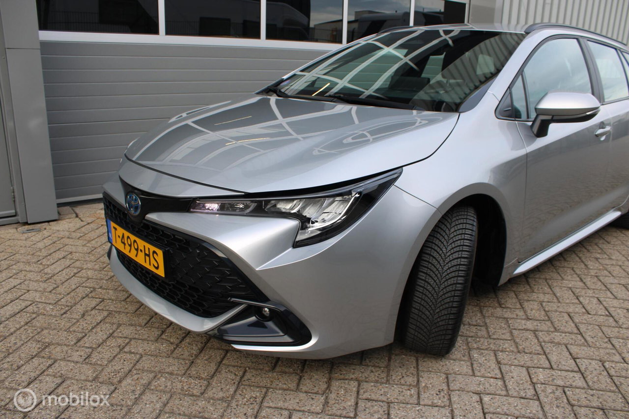 Toyota Corolla Touring Sports