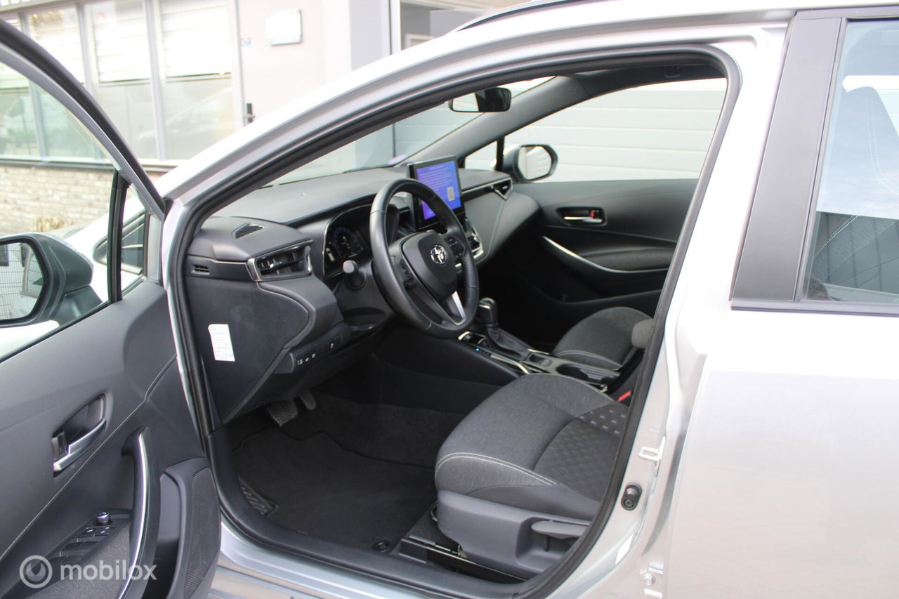 Toyota Corolla Touring Sports