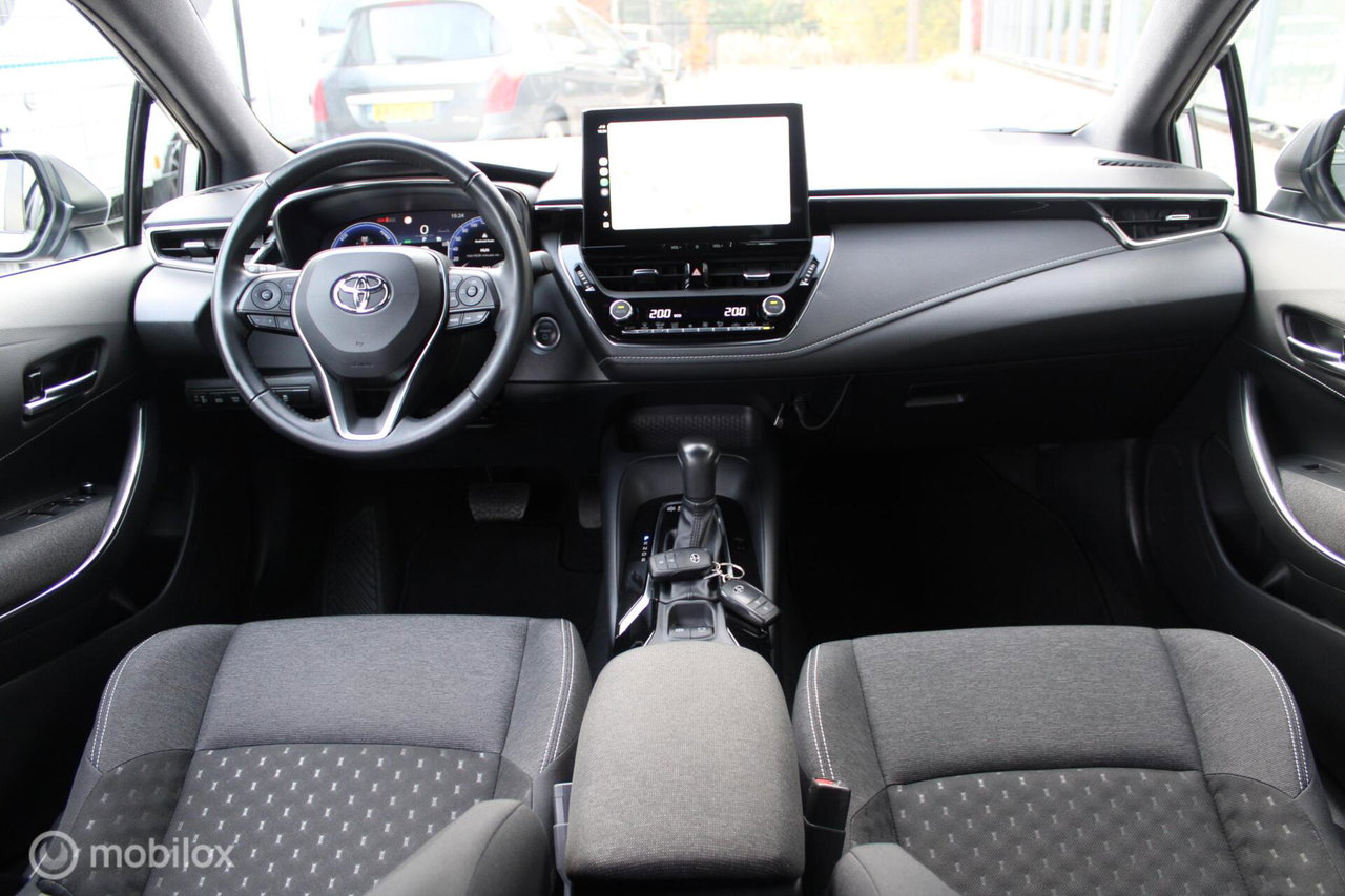 Toyota Corolla Touring Sports