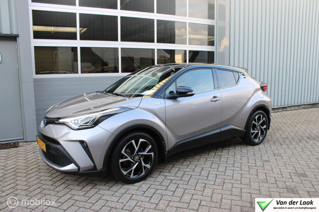 Toyota C-HR - 2.0 Hybrid First Edition 1e Eig Boekjes Trekhaak JBL Sounds systeem.