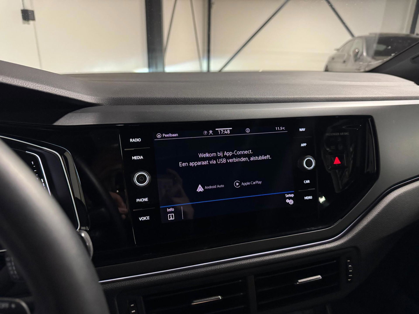 Volkswagen Taigo 1.5 TSI 3x R-Line PANO KEYLESS VOL'