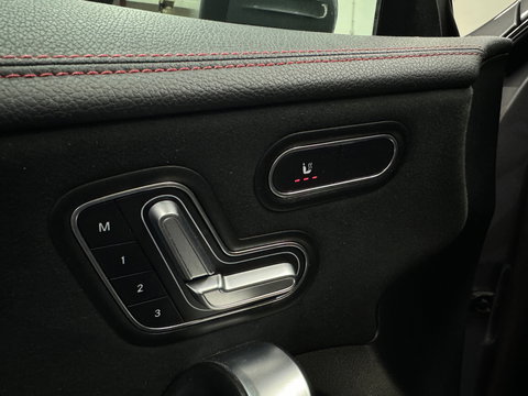 Mercedes-Benz CLA-Klasse Shooting Brake AMG 35 4MATIC Pano