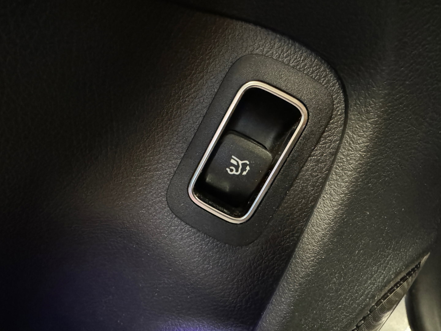 Mercedes-Benz CLA-Klasse Shooting Brake AMG 35 4MATIC Pano