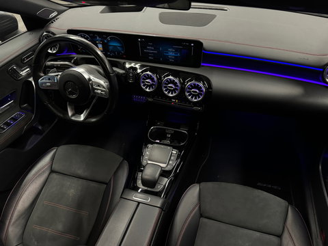 Mercedes-Benz CLA-Klasse Shooting Brake AMG 35 4MATIC Pano