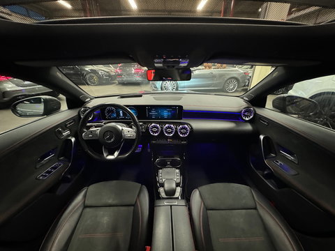 Mercedes-Benz CLA-Klasse Shooting Brake AMG 35 4MATIC Pano