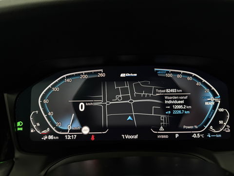 BMW 3-serie 330e High Executive M-Sport | SOH 90% | BMW Laser | Pano | Virtual | Camera | Carplay | HuD | Sfeer | Stoelverw. | Trekh.