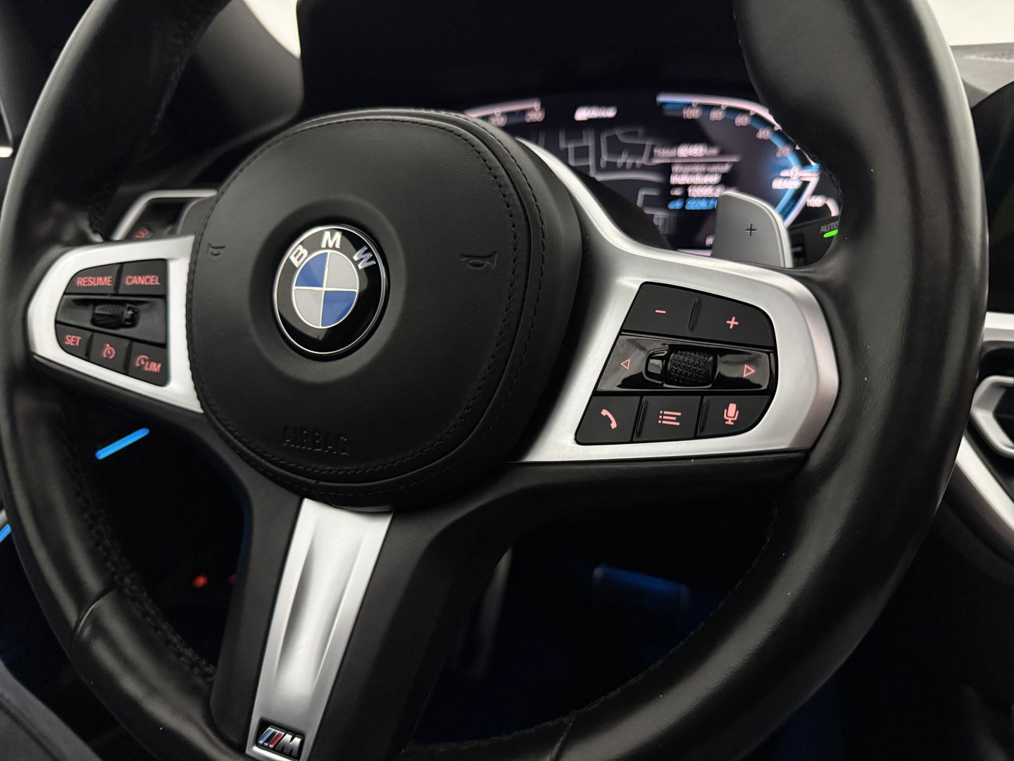 BMW 3-serie 330e High Executive M-Sport | SOH 90% | BMW Laser | Pano | Virtual | Camera | Carplay | HuD | Sfeer | Stoelverw. | Trekh.