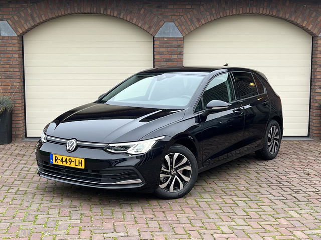 Volkswagen Golf - 1.0 eTSI Life Business DSG Clima Navi LED Virtual cockpit