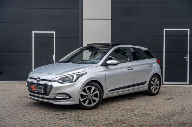 Hyundai i20 - 1.4i i-Vision Stuur/Stoelverw|Cruise|Pano|VOL!