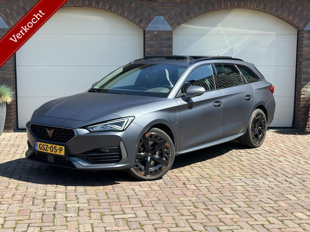 CUPRA Leon Sportstourer - 1.4 TSI eHybrid PHEV FR Business Intense Panorama Carplay LED 245pk