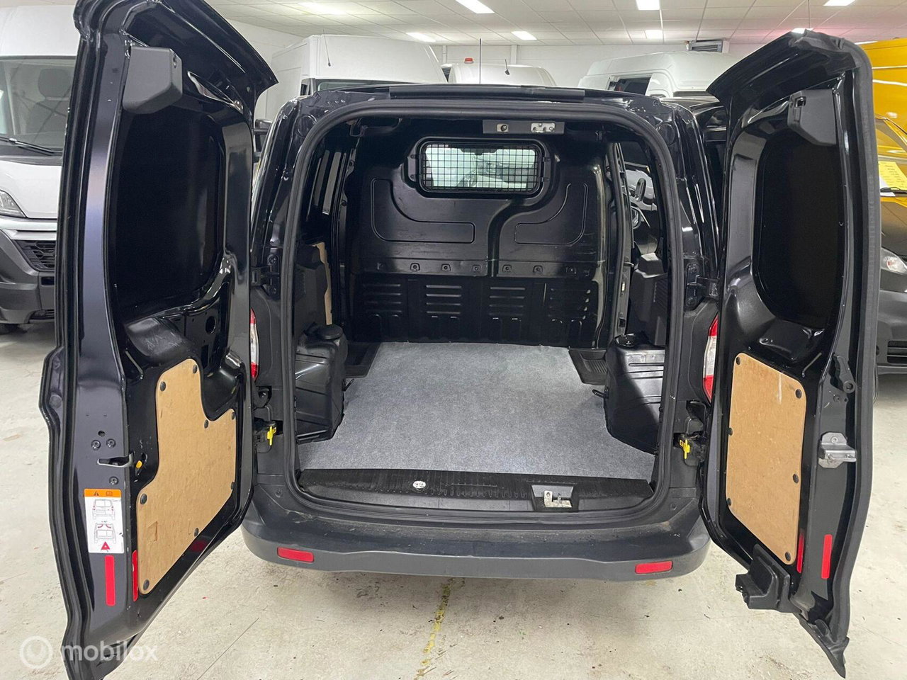 Ford Transit Courier