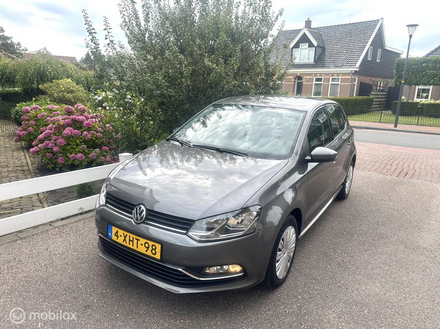 Volkswagen Polo - 1.2 TSI 90PK Comfortline 5-deurs AIRCO BLUETOOTH ELEKTRISCH PAKKET GOED ONDERHOUDEN NETTE AUTO!!
