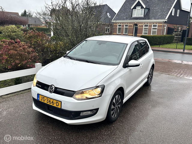 Volkswagen Polo - 1.0 95PK BlueMotion CLIMATE CONTROLE ADAPTIEVE CRUISE CONTROLE CARPLAY PDC ZEER COMPLETE AUTO!!