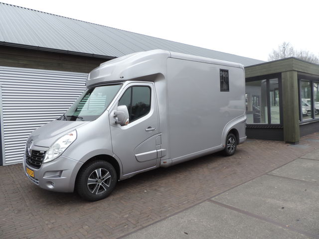 Renault Master - T35 2.3 dCi L3 Eco Lage km, nw staat trekhaak 2.5t 2 paards truck 3 persoon