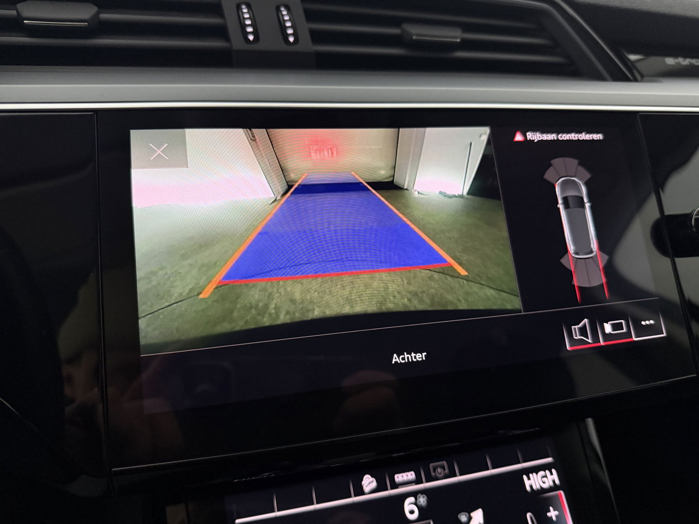 Audi e-tron 50 Quattro Black Edition 71 kWh | SOH 91% | Snelladen | Camera | Virtual | Memory | Cruise | Parkeersens.