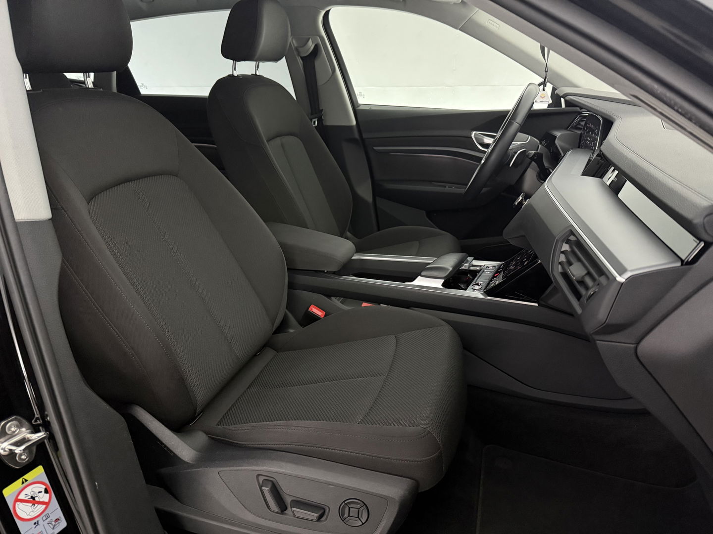 Audi e-tron 50 Quattro Black Edition 71 kWh | SOH 91% | Snelladen | Camera | Virtual | Memory | Cruise | Parkeersens.