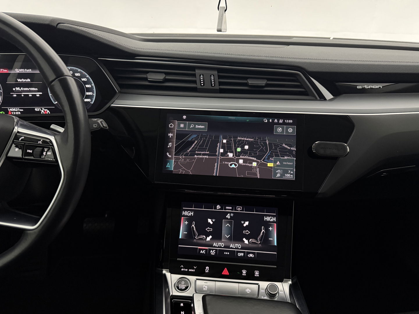 Audi e-tron 50 Quattro Black Edition 71 kWh | SOH 91% | Snelladen | Camera | Virtual | Memory | Cruise | Parkeersens.