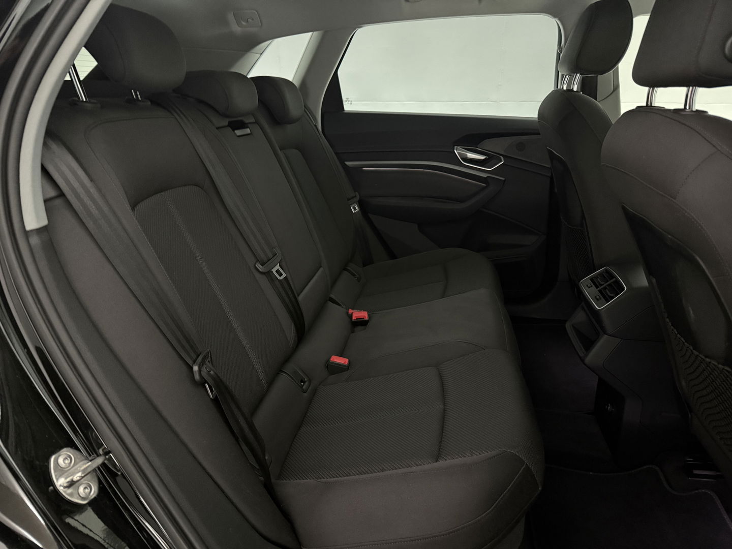 Audi e-tron 50 Quattro Black Edition 71 kWh | SOH 91% | Snelladen | Camera | Virtual | Memory | Cruise | Parkeersens.