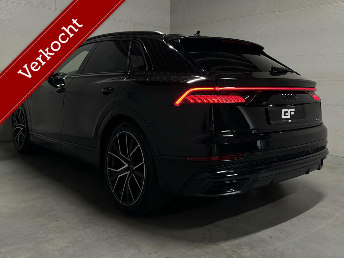 Audi Q8 55 TFSI e Quattro Competition S-Line Pano RS-Seats Sfeer Luchtver. B&O 360º