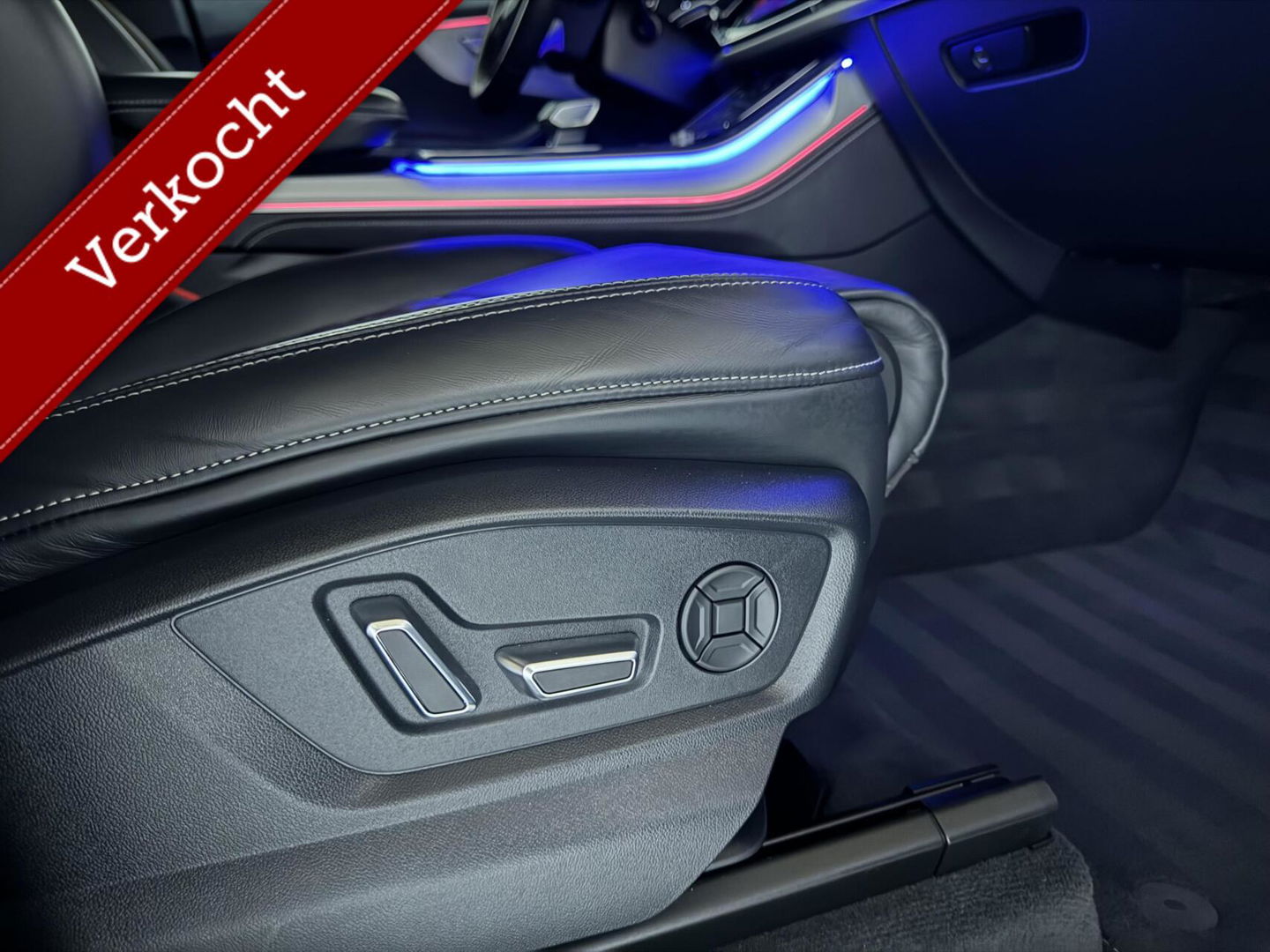 Audi Q8 55 TFSI e Quattro Competition S-Line Pano RS-Seats Sfeer Luchtver. B&O 360º