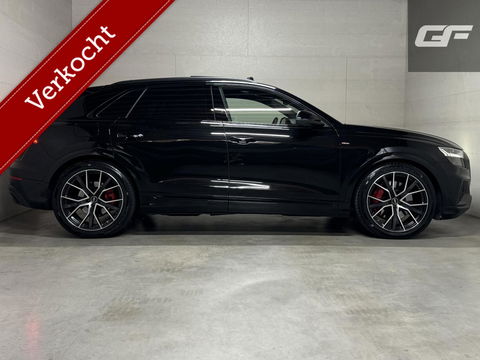 Audi Q8 55 TFSI e Quattro Competition S-Line Pano RS-Seats Sfeer Luchtver. B&O 360º