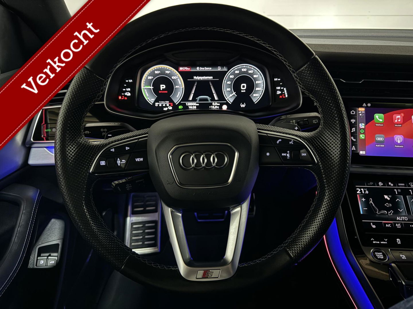 Audi Q8 55 TFSI e Quattro Competition S-Line Pano RS-Seats Sfeer Luchtver. B&O 360º