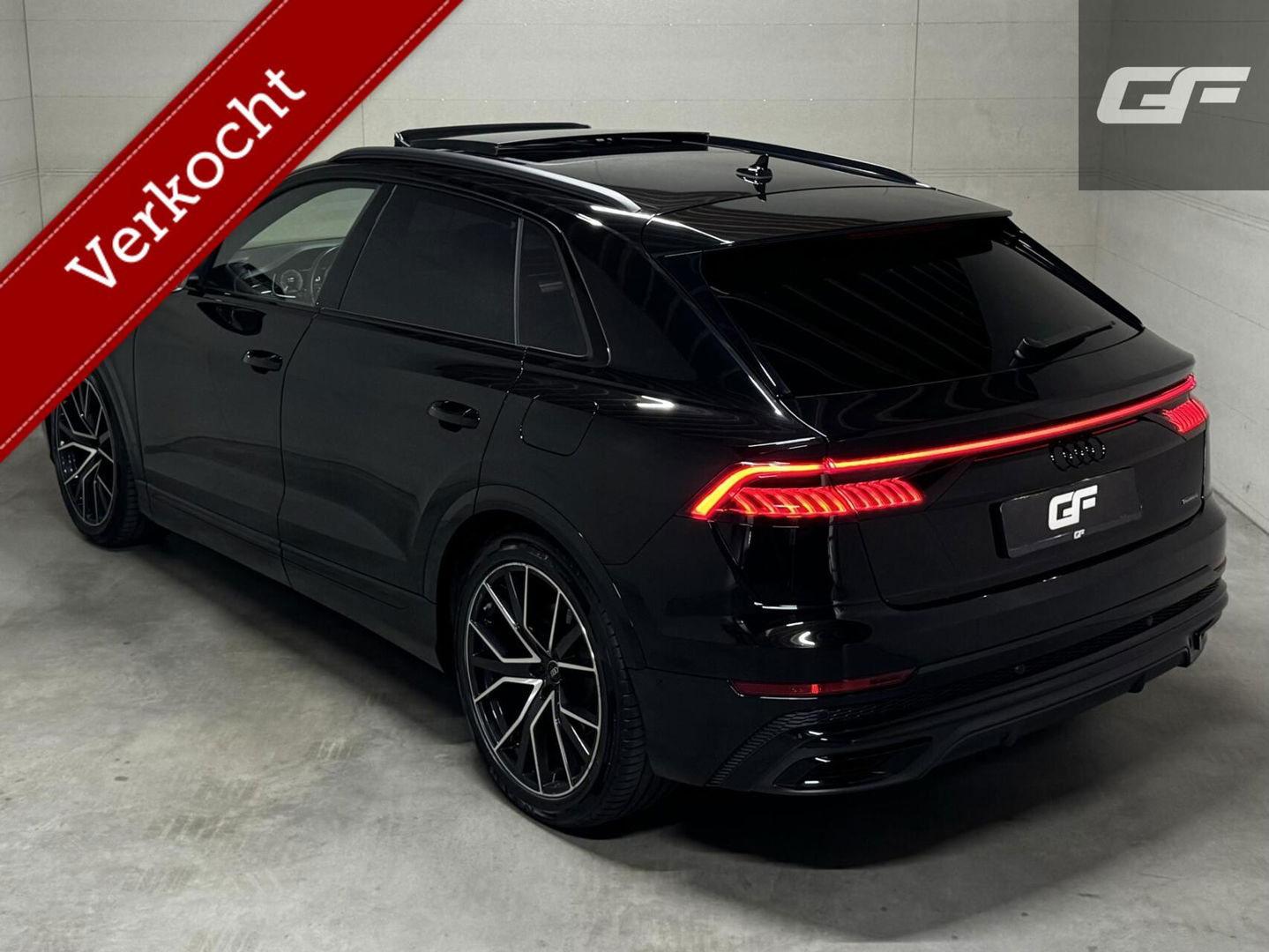 Audi Q8 55 TFSI e Quattro Competition S-Line Pano RS-Seats Sfeer Luchtver. B&O 360º
