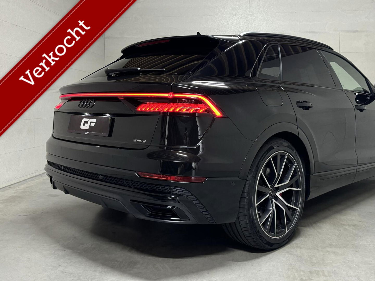 Audi Q8 55 TFSI e Quattro Competition S-Line Pano RS-Seats Sfeer Luchtver. B&O 360º