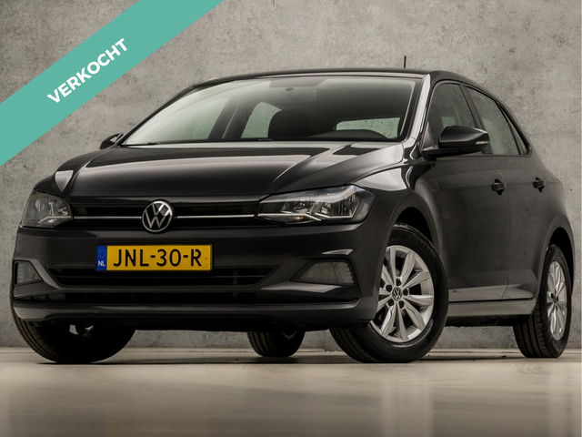 Volkswagen Polo - 1.0 TSI Sportline Automaat (GROOT NAVI, ADAPTIVE CRUISE, PARKEERSENSOREN, SPORTSTOELEN, LM VELGEN, ARMSTEUN, NIEUWSTAAT)