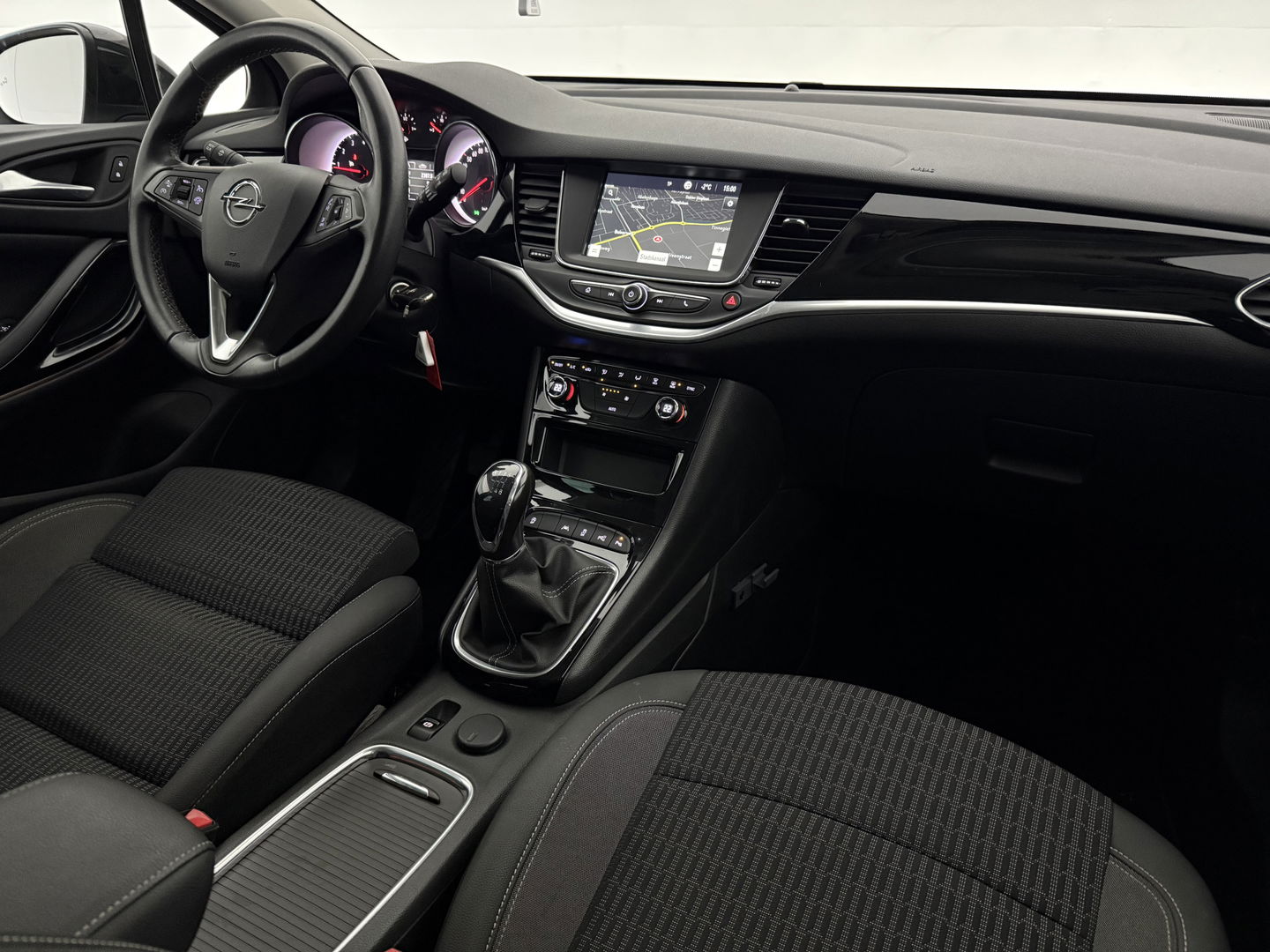 Opel Astra 1.2 Design & Tech | Camera | Carplay | Cruise | Navi | Parkeersens. | LED | NAP