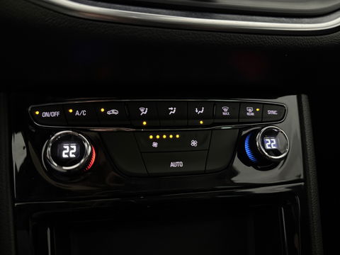 Opel Astra 1.2 Design & Tech | Camera | Carplay | Cruise | Navi | Parkeersens. | LED | NAP