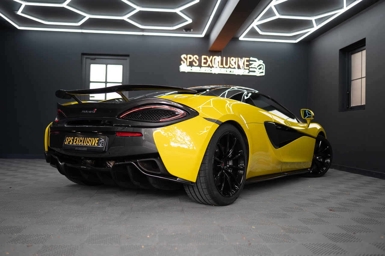McLaren 570S