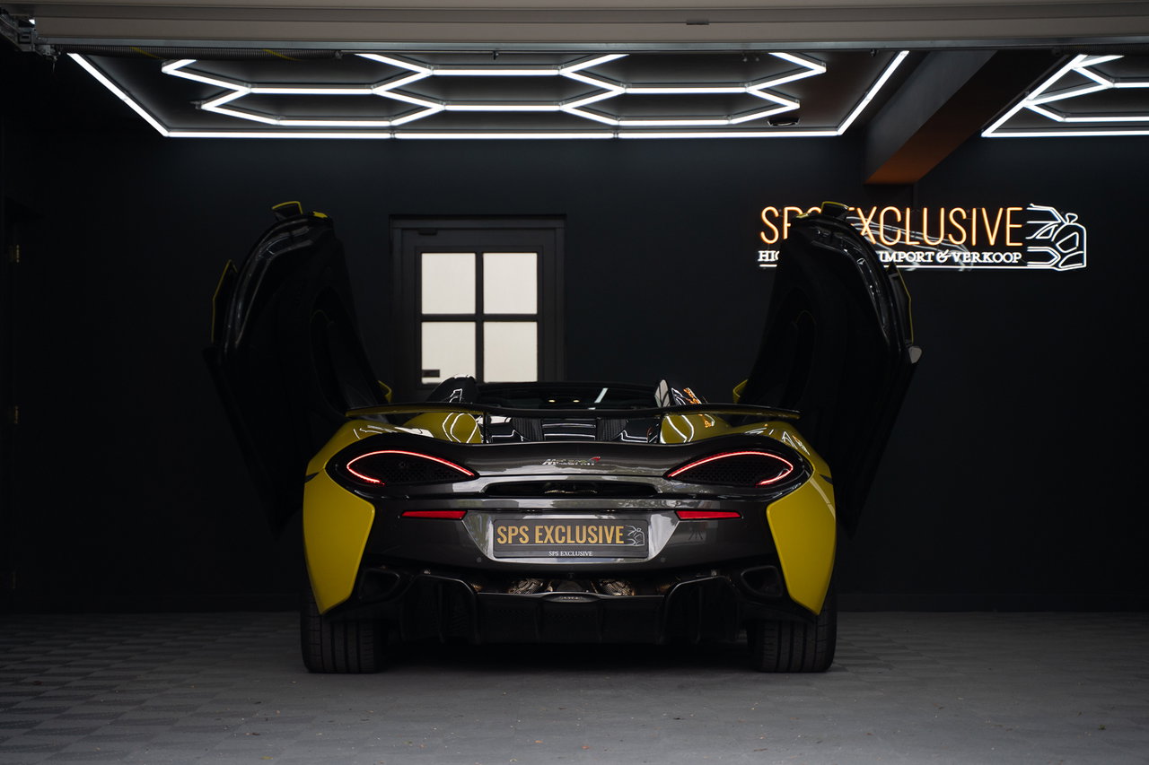McLaren 570S
