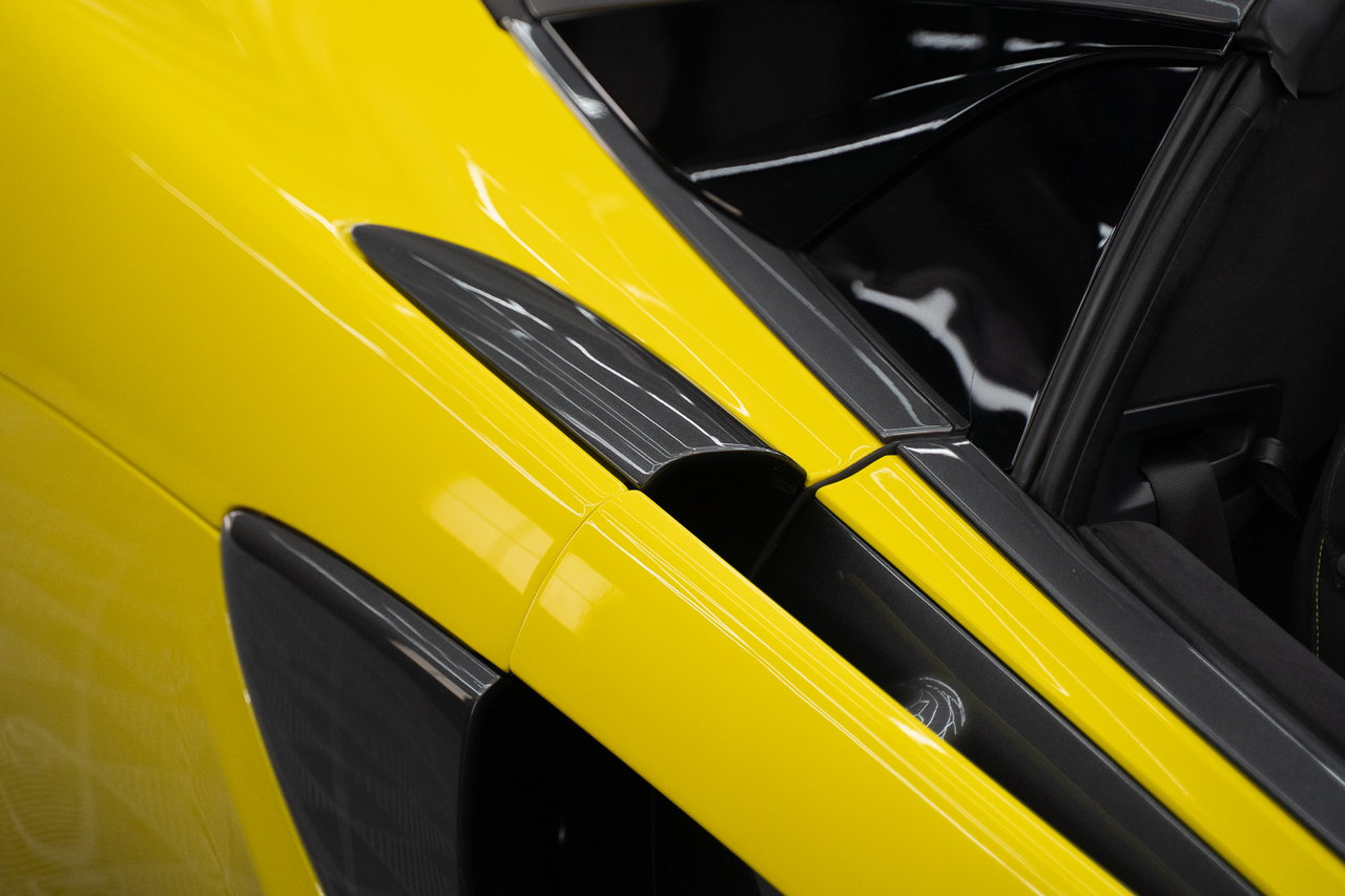 McLaren 570S