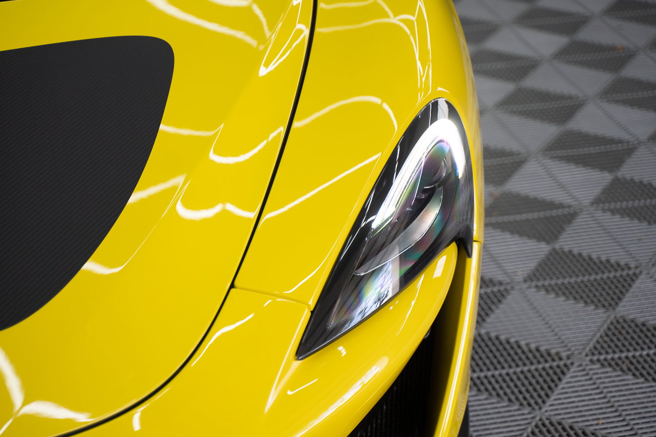 McLaren 570S