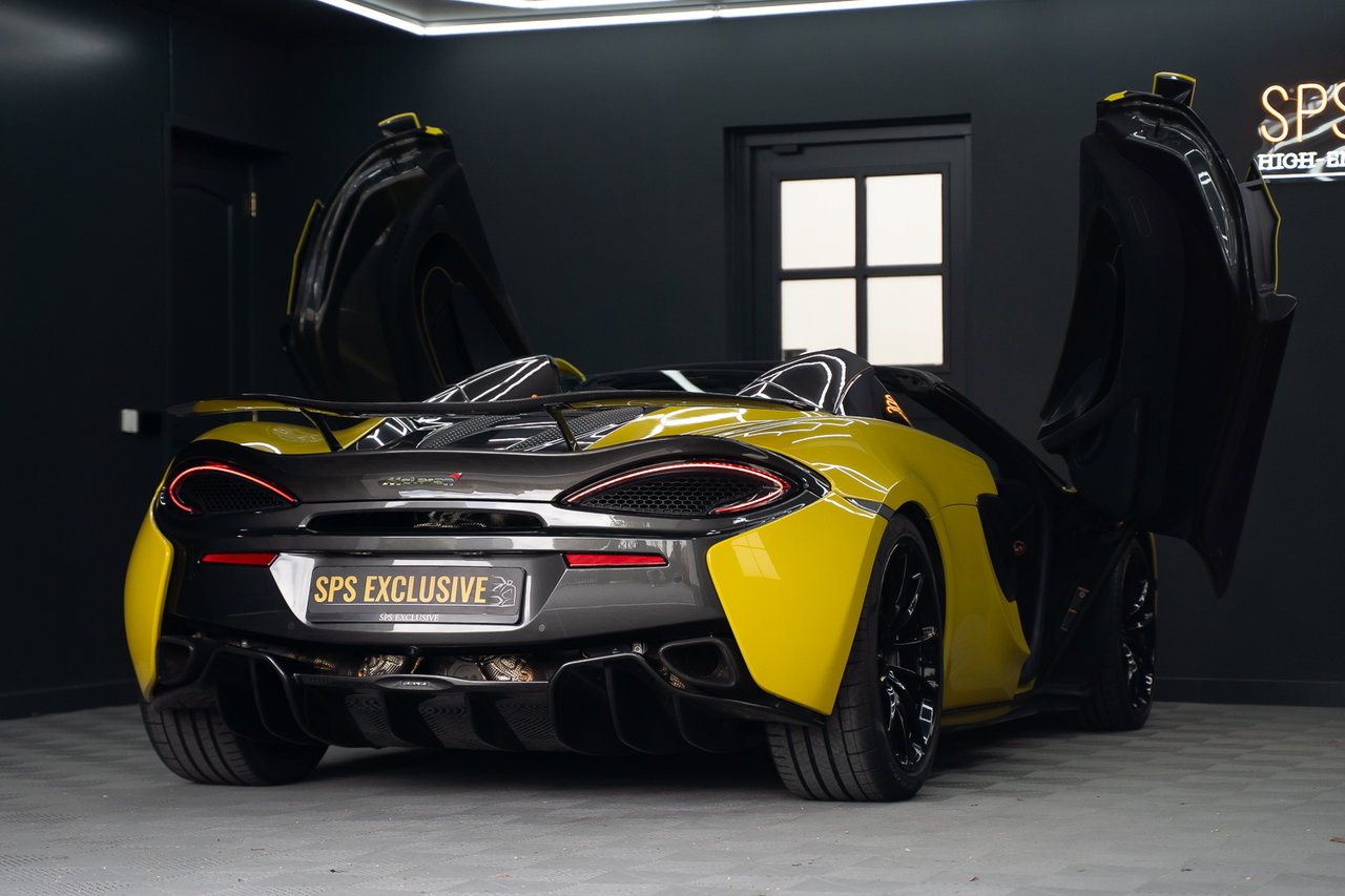 McLaren 570S