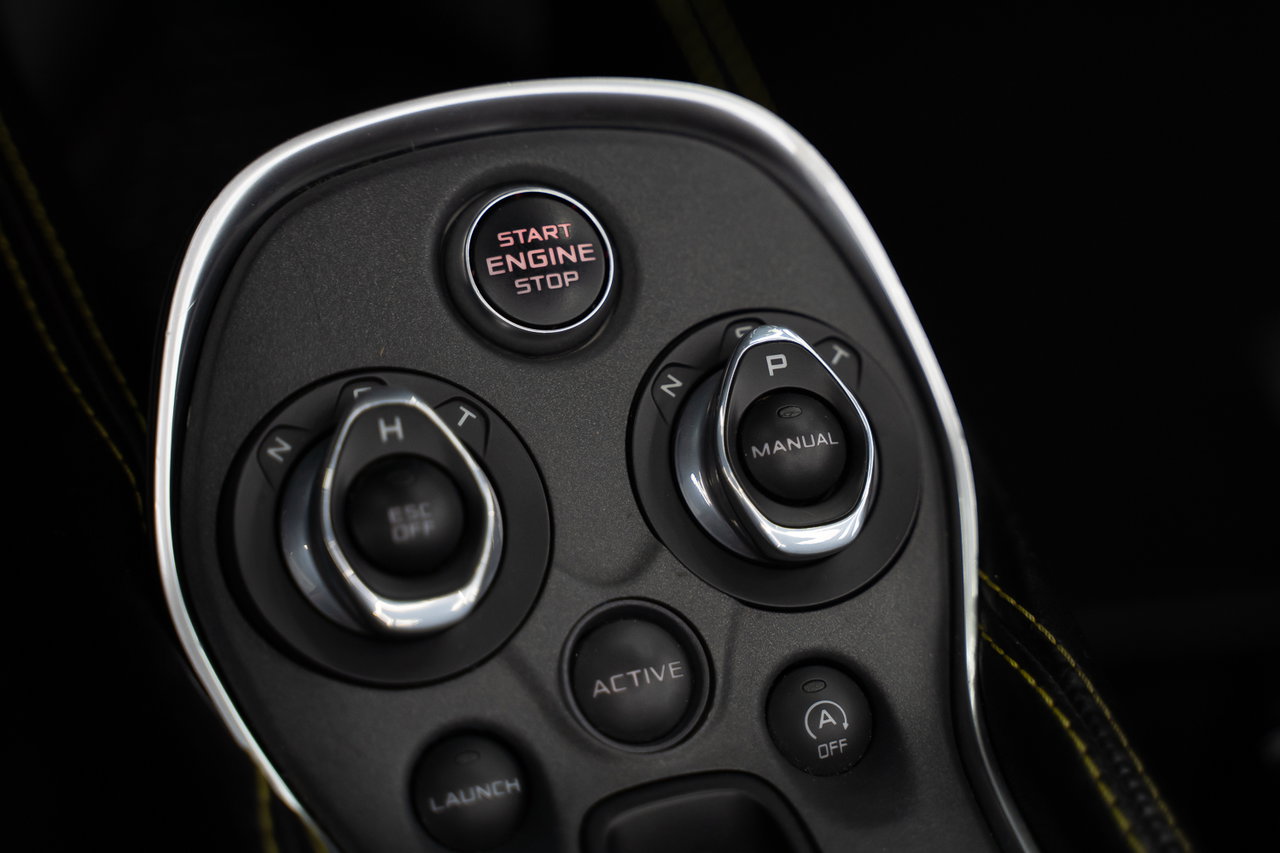 McLaren 570S
