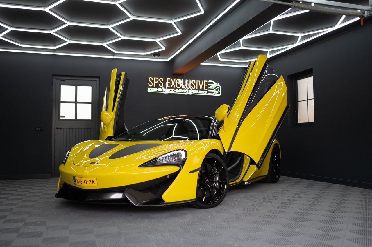 McLaren 570S